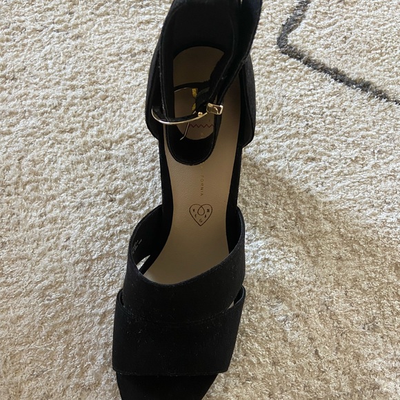 BC Footwear Empowering Pump NEW - Picture 2 of 4